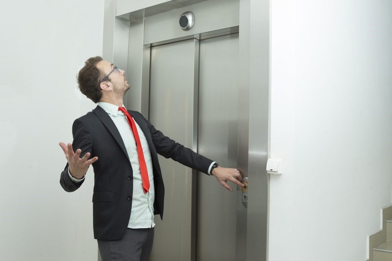نحوه استفاده صحیح از آسانسور,نکات ایمنی آسانسور,نکات مهم آسانسور