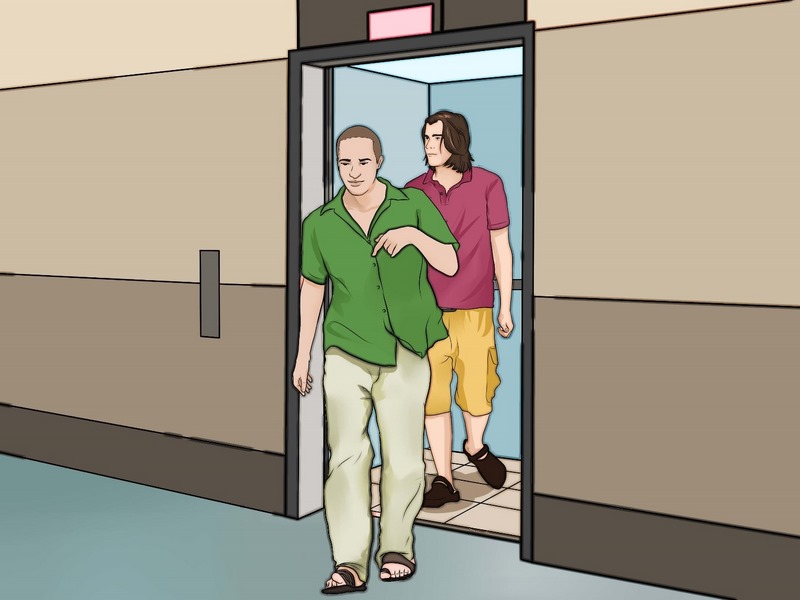 آموزش نجات از آسانسور,خطرات آسانسور,رهایی از آسانسور